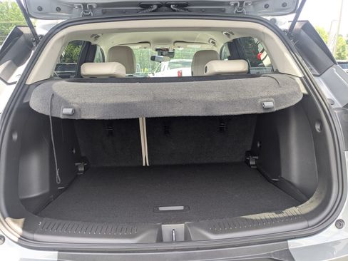 Used 2023 Buick Encore GX Preferred w/ Cold Weather Comfort Package FWD image 23