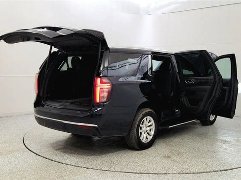 Used 2024 Chevrolet Tahoe LT image 12