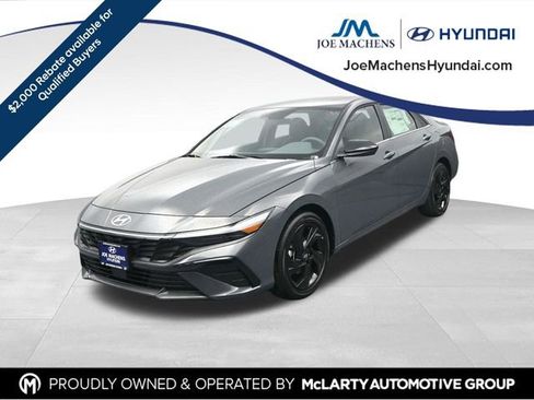 New 2026 Hyundai Elantra SEL Sport image 4