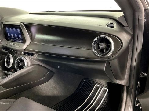 Used 2019 Chevrolet Camaro SS image 21