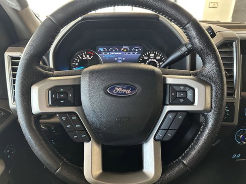 Used 2016 Ford F150 Lariat image 12