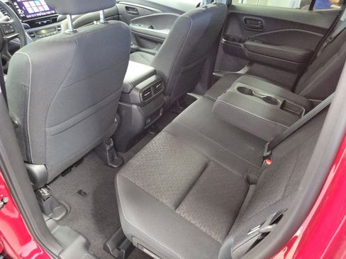 Certified 2025 Honda Ridgeline Sport image 10