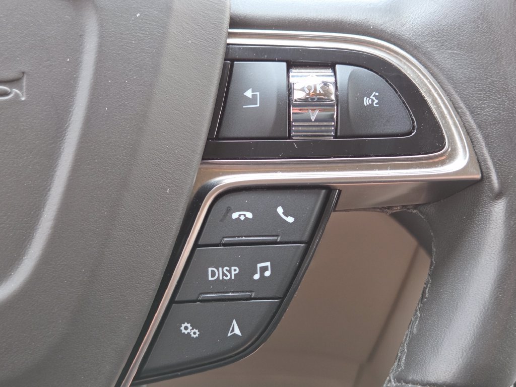 Used 2020 Lincoln Nautilus Reserve w/ Equipment Group 201A AWD/4WD image 32