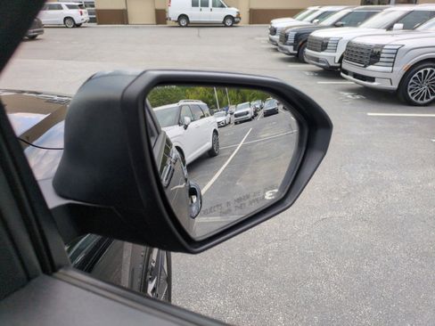 Used 2025 Hyundai Tucson SEL FWD image 43