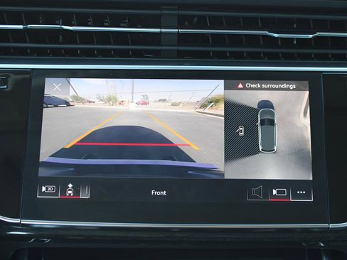 Used 2024 Audi Q7 3.0T Premium Plus image 25