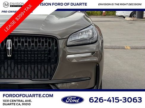 Used 2025 Lincoln Corsair FWD w/ Equipment Group 101A image 4