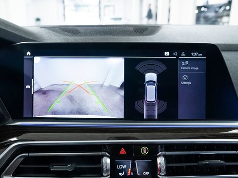 Used 2019 BMW X5 xDrive40i w/ M Sport Package image 13