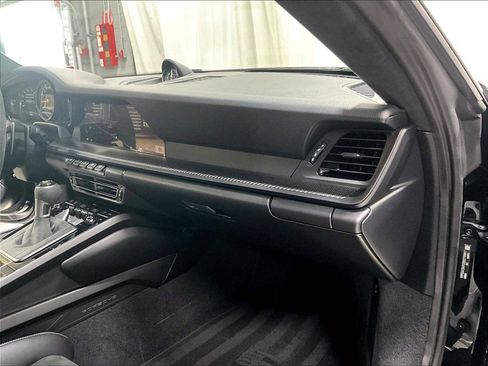 Used 2025 Porsche 911 GT3 RS image 26