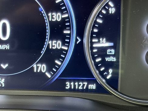 Used 2024 Buick Enclave Avenir AWD/4WD image 49