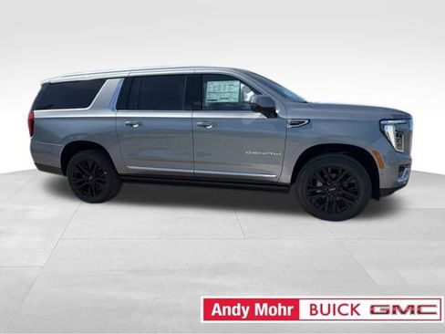 New 2026 GMC Yukon XL Denali w/ Sun & Power Step Package AWD/4WD image 16