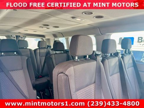 Used 2023 Ford Transit 350 XLT image 27