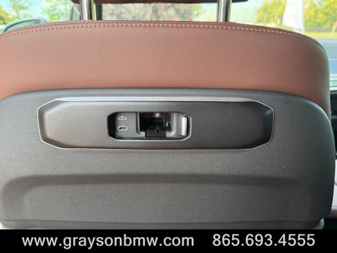 Used 2026 BMW X5 xDrive40i AWD/4WD image 18