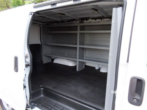 Used 2022 Chevrolet Express 2500 w/ Driver Convenience Package RWD image 17