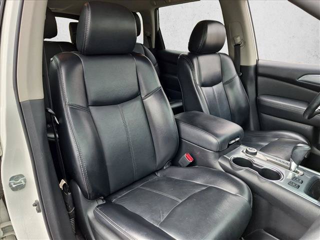 Used 2018 Nissan Pathfinder SL AWD/4WD image 22