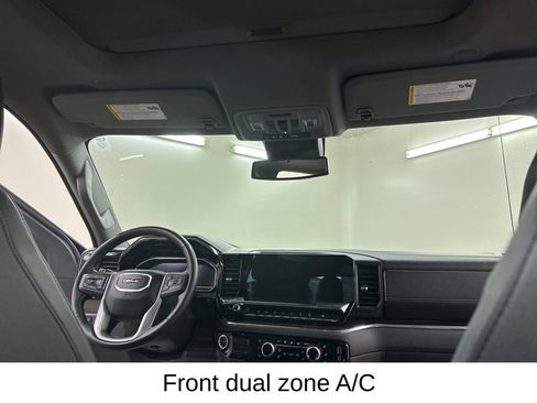 Used 2025 GMC Sierra 1500 SLT w/ SLT Premium Plus Package image 25