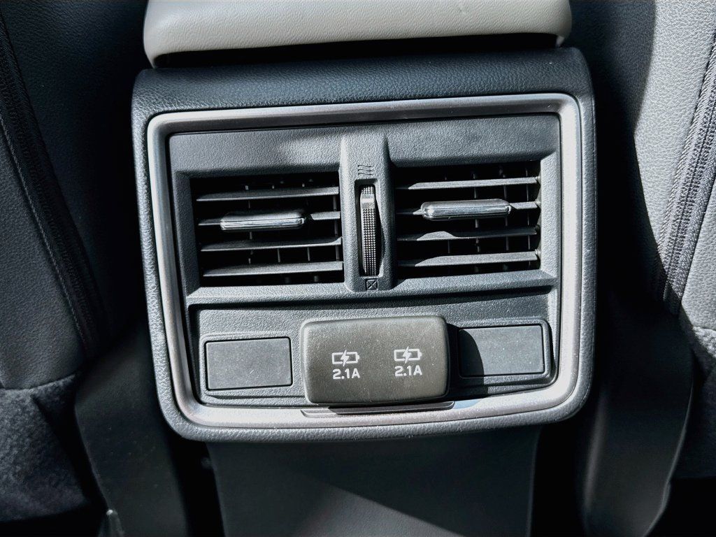 Certified 2023 Subaru Forester Premium AWD/4WD image 23