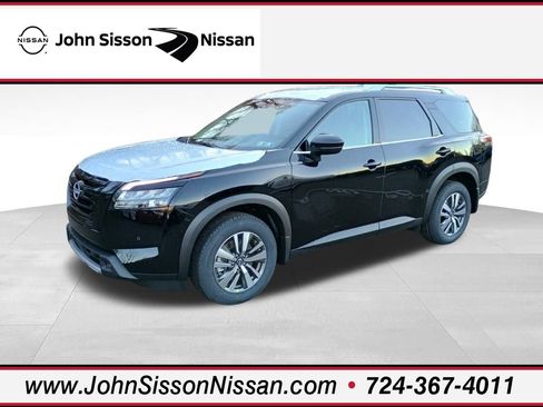 New 2025 Nissan Pathfinder SL w/ Black Appearance Package image 1