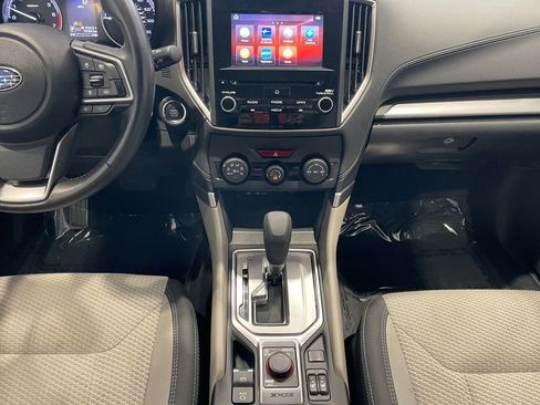 Used 2021 Subaru Forester Premium image 11