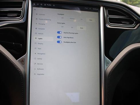 Used 2015 Tesla Model S 70D AWD/4WD image 14