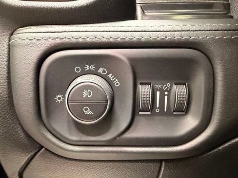 Used 2020 RAM 2500 Limited AWD/4WD image 25