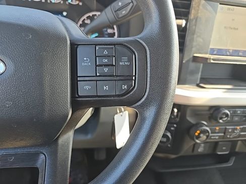 Used 2024 Ford F250 XLT AWD/4WD image 16
