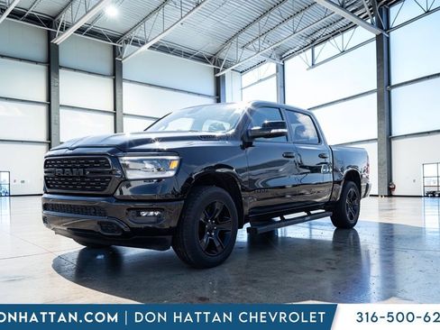 Used 2022 RAM 1500 Big Horn AWD/4WD image 1