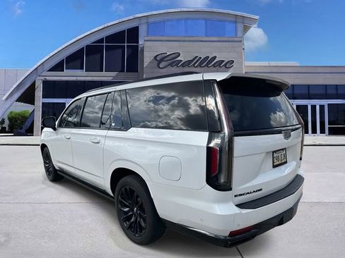 Used 2021 Cadillac Escalade ESV Sport w/ Driver Assist Tech Package RWD image 6