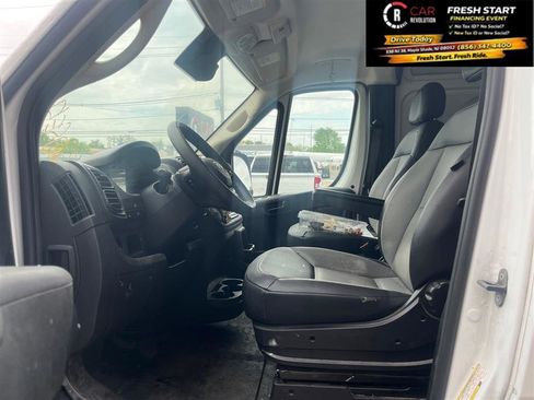 Used 2025 RAM ProMaster 3500 w/ Convenience Group image 10