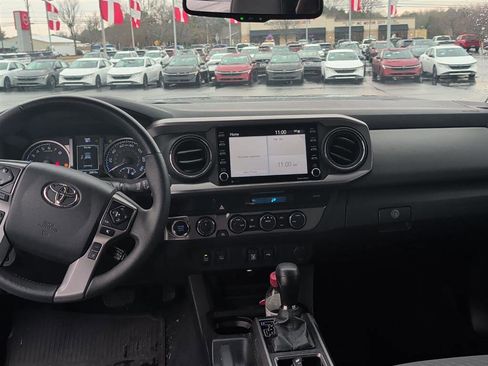 Used 2023 Toyota Tacoma SR5 w/ Technology Package image 10