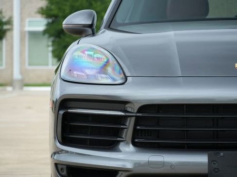 Used 2019 Porsche Cayenne S AWD/4WD image 23