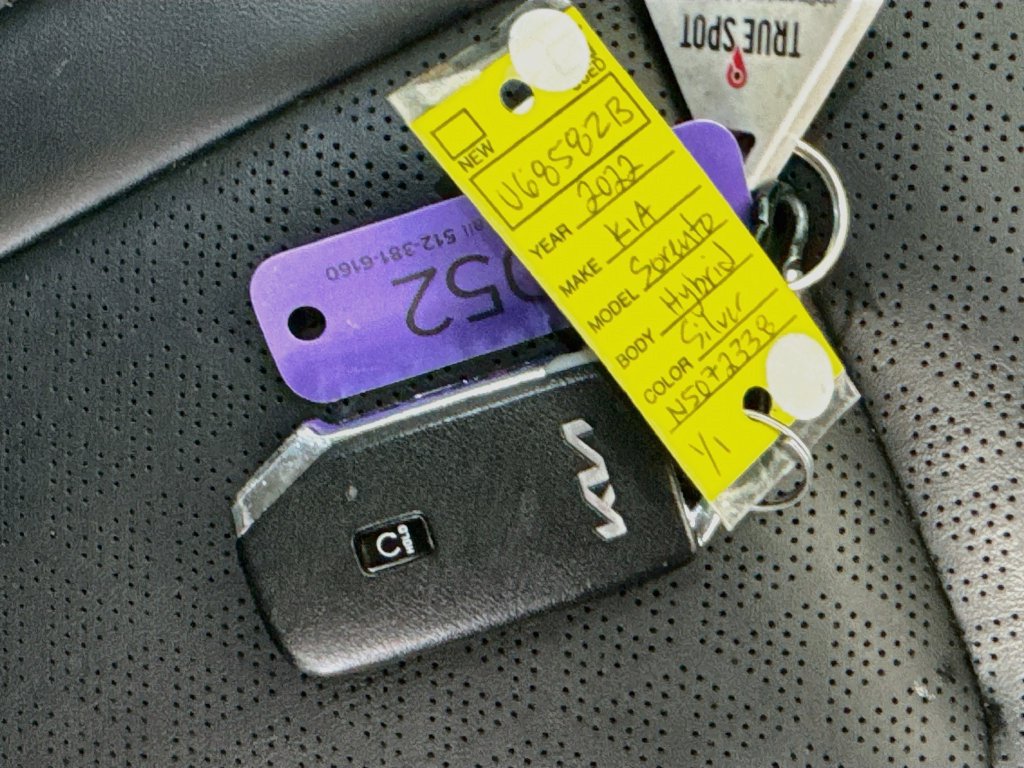 Used 2022 Kia Sorento EX w/ Panoramic Sunroof Package FWD image 39