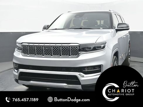 Used 2023 Jeep Grand Wagoneer Series III image 1