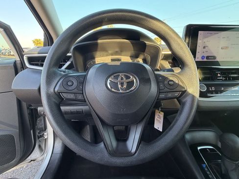 Used 2024 Toyota Corolla LE FWD image 10