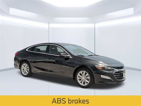 Used 2025 Chevrolet Malibu LT FWD image 9