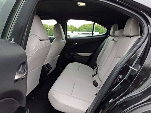 Used 2023 Lexus UX 250h AWD w/ Accessory Package (Z2) image 10