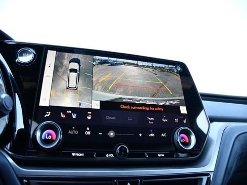 New 2026 Lexus TX 350 AWD image 17