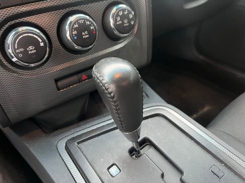 Used 2012 Dodge Challenger R/T image 15