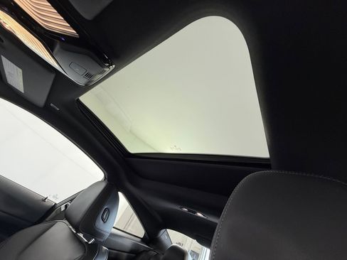 Used 2023 BMW 430i Coupe w/ M Sport Package image 14