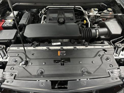 Used 2024 Chevrolet Colorado ZR2 image 37