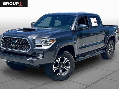 Used 2019 Toyota Tacoma TRD Sport AWD/4WD image 1