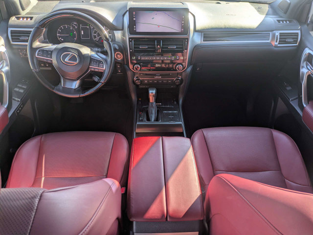 Used 2023 Lexus GX 460 Premium w/ Premium Package AWD/4WD image 15
