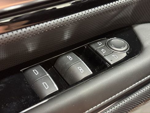 New 2025 GMC Sierra EV Denali image 36