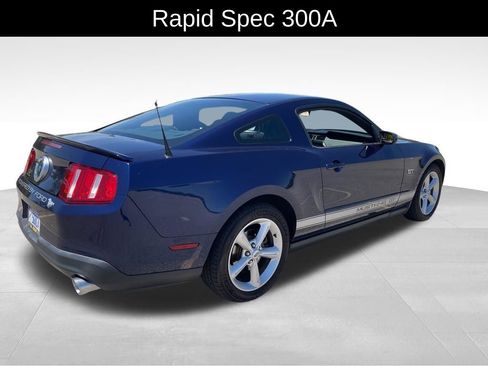Used 2010 Ford Mustang GT RWD image 6