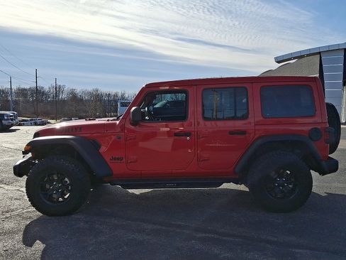 Used 2024 Jeep Wrangler Unlimited Sport image 6