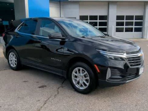 Certified 2022 Chevrolet Equinox LT image 2