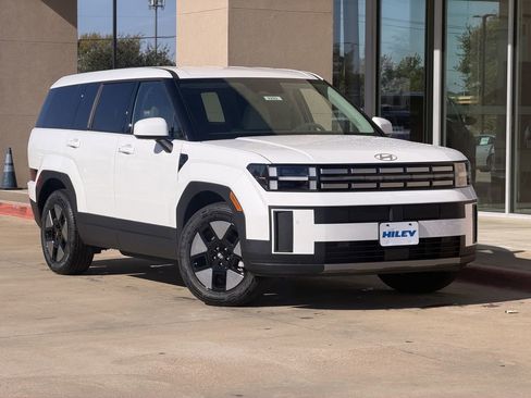 New 2026 Hyundai Santa Fe SE image 2