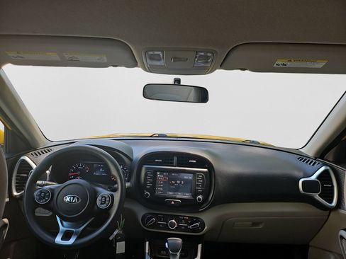 Used 2020 Kia Soul LX FWD image 33