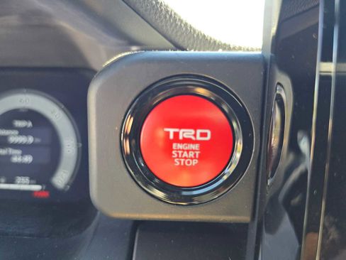 Used 2024 Toyota Tacoma TRD Sport image 31