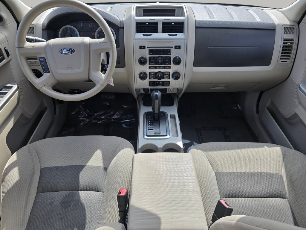 Used 2008 Ford Escape XLT AWD/4WD image 2