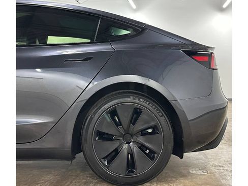 Used 2024 Tesla Model 3 Long Range RWD image 10
